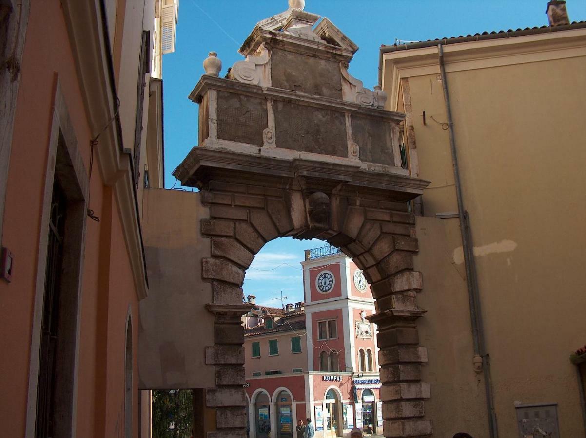 Apartman Eli 2 Rovinj Exterior foto