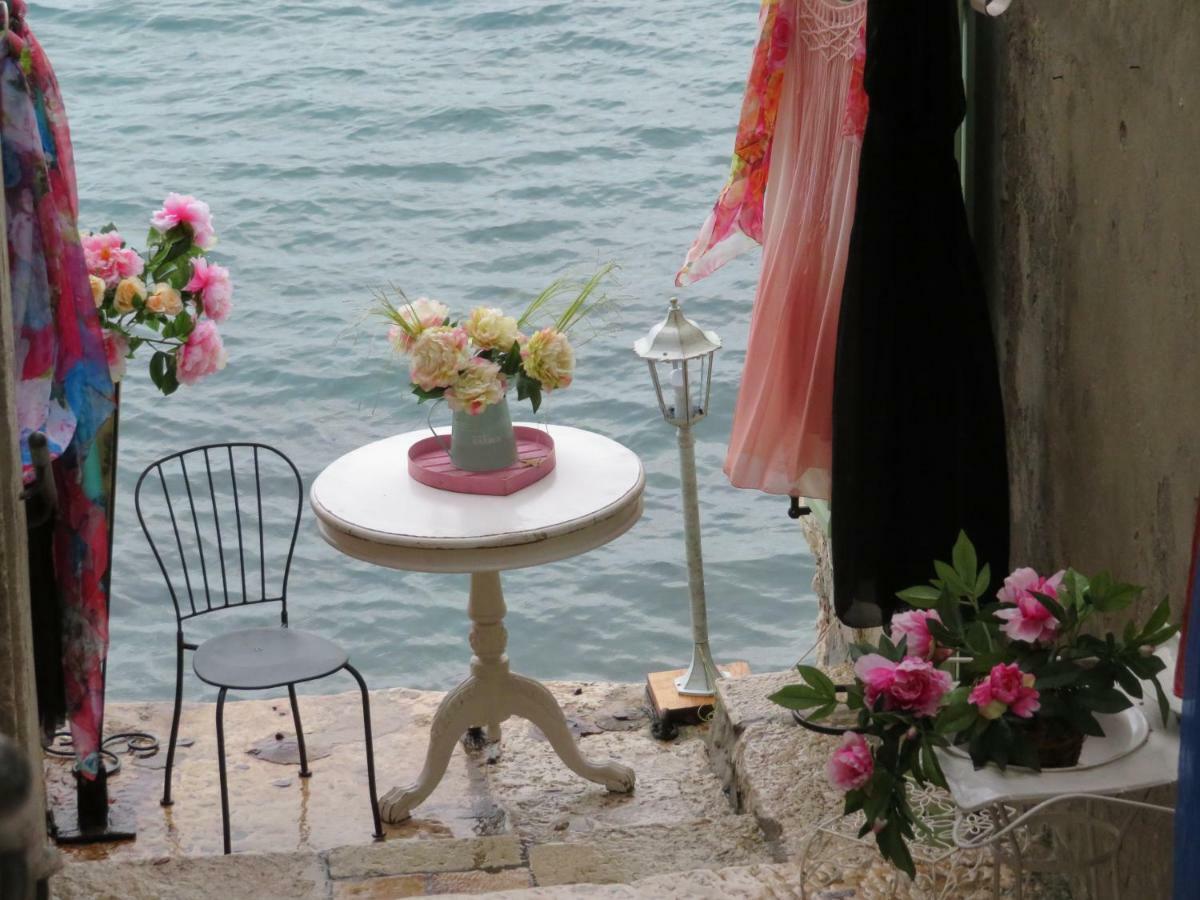 Apartman Eli 2 Rovinj Exterior foto